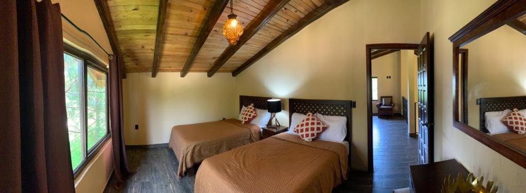 Cabana No.6 Puerta Del Bosque Mazamitla. エクステリア 写真